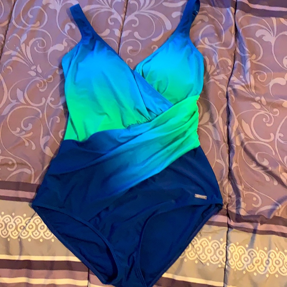 Venus one piece